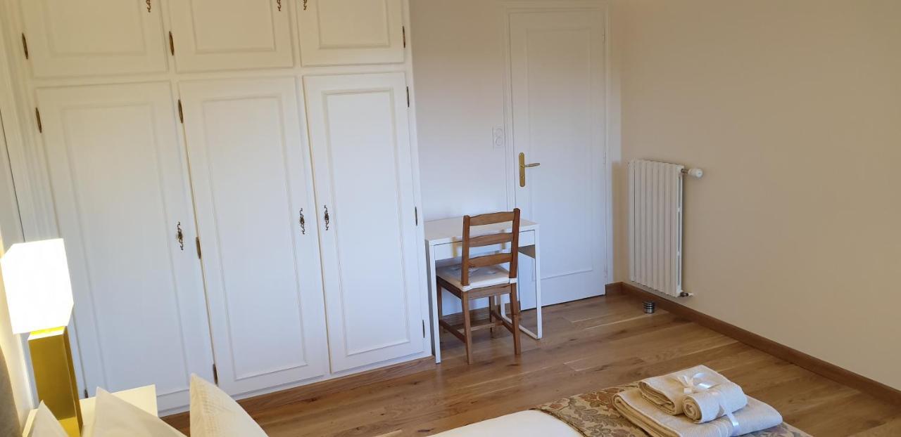 Crown Roads Bed & Breakfast Le Faouet  Bagian luar foto