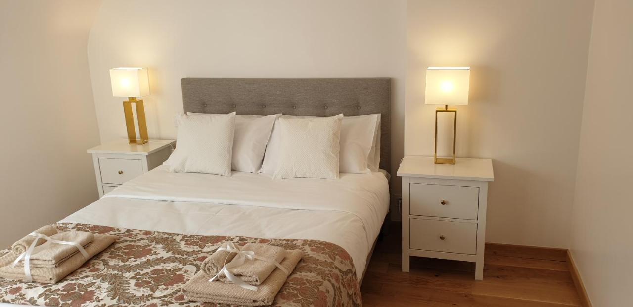 Crown Roads Bed & Breakfast Le Faouet  Bagian luar foto