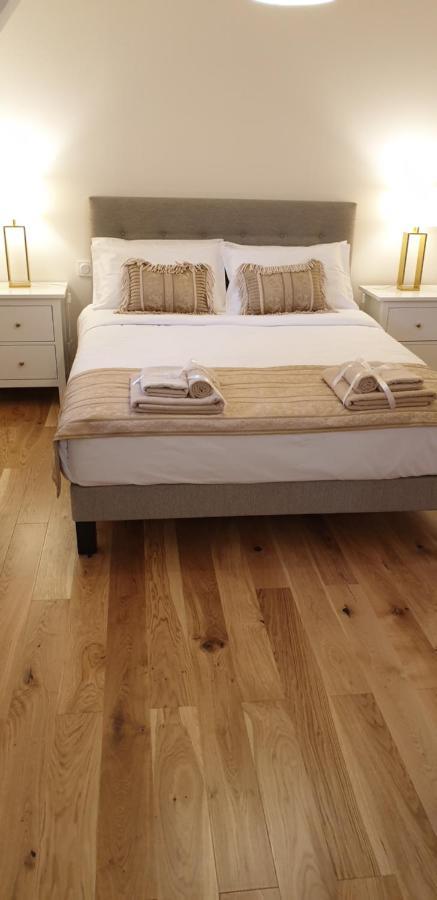 Crown Roads Bed & Breakfast Le Faouet  Bagian luar foto