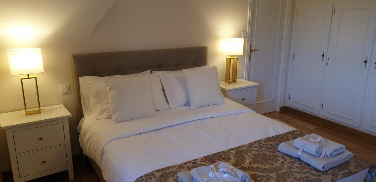 Crown Roads Bed & Breakfast Le Faouet  Bagian luar foto