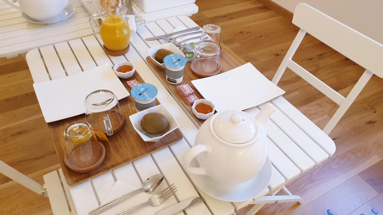 Crown Roads Bed & Breakfast Le Faouet  Bagian luar foto