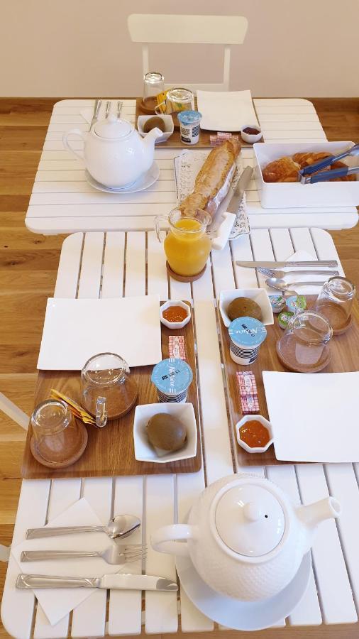 Crown Roads Bed & Breakfast Le Faouet  Bagian luar foto